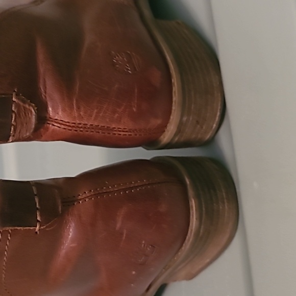 Timberlands - Picture 3 of 4